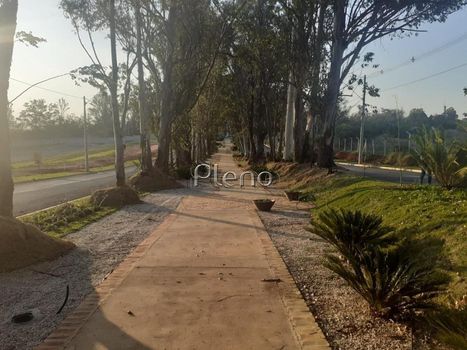 Foto 4 do(a) Casa em Condomínio false à venda em Colinas do Castelo, Jaguariúna