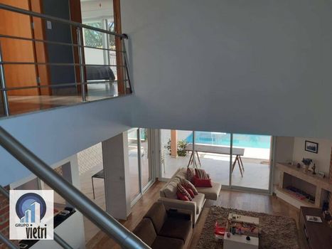 Foto 1 do(a) Casa de 5 quartos à venda em City América, São Paulo
