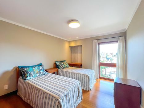 Foto 8 do(a) Apartamento de 3 quartos à venda em Auxiliadora, Porto Alegre