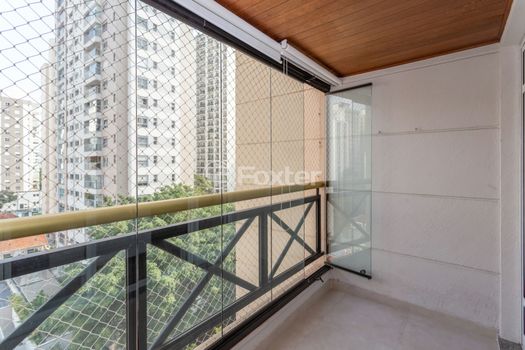 Foto 6 do(a) Apartamento de 3 quartos à venda em Moema, São Paulo