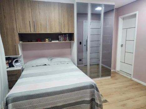 Foto 6 do(a) Casa de 3 quartos à venda em Jardim Nossa Senhora do Carmo, São Paulo