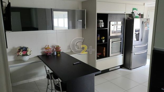 Foto 8 do(a) Apartamento de 4 quartos para alugar em Água Branca, São Paulo