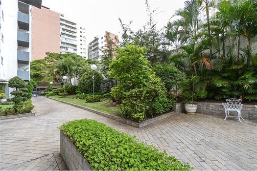 Foto 32 do(a) Apartamento de 2 quartos à venda em Moema, São Paulo