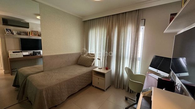 Foto 3 do(a) Apartamento de 2 quartos à venda em Centro, Florianópolis