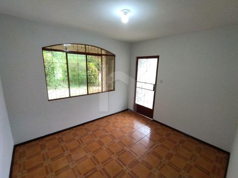 Foto 3 do(a) Casa de 3 quartos para alugar em Barra do Rio Molha, Jaraguá do Sul