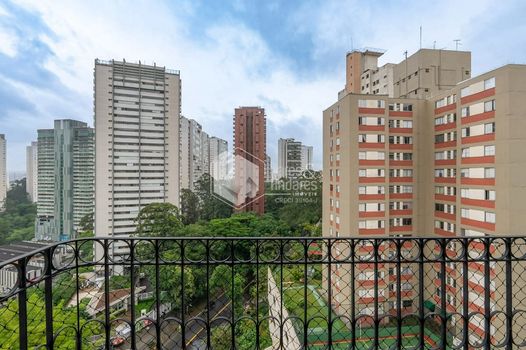Foto 7 do(a) Apartamento de 3 quartos à venda em Jardim Londrina, São Paulo