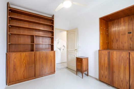 Foto 13 do(a) Apartamento de 3 quartos à venda em Jardim Londrina, São Paulo