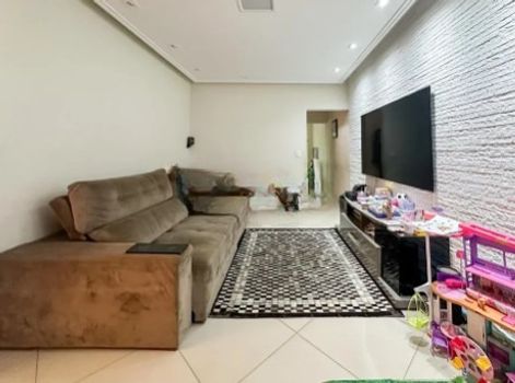 Foto 4 do(a) Casa de 5 quartos à venda em Parque Maria Domitila, São Paulo