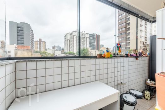 Foto 18 do(a) Apartamento de 3 quartos à venda em Passo da Areia, Porto Alegre