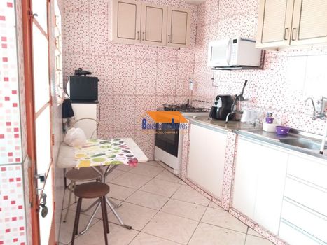 Foto 4 do(a) Casa de 5 quartos à venda em Tupi A, Belo Horizonte