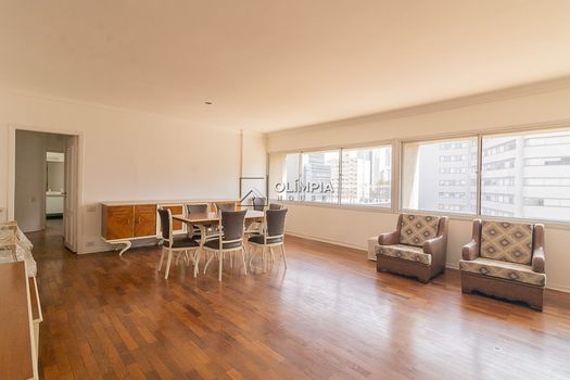 Foto 3 do(a) Apartamento de 3 quartos para alugar em Vila Nova Conceição, São Paulo