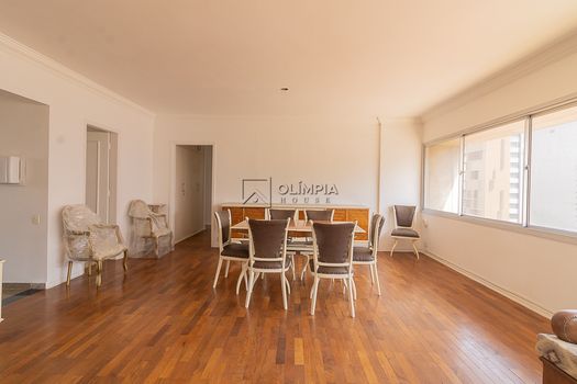 Foto 2 do(a) Apartamento de 3 quartos para alugar em Vila Nova Conceição, São Paulo