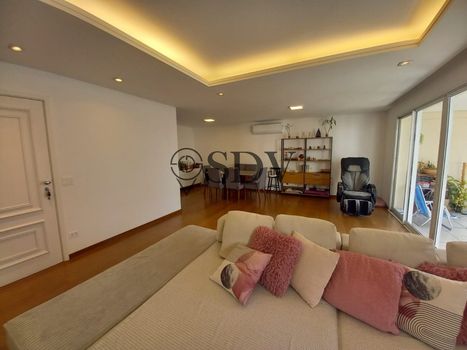 Foto 3 do(a) Apartamento de 3 quartos à venda em Itaim Bibi, São Paulo