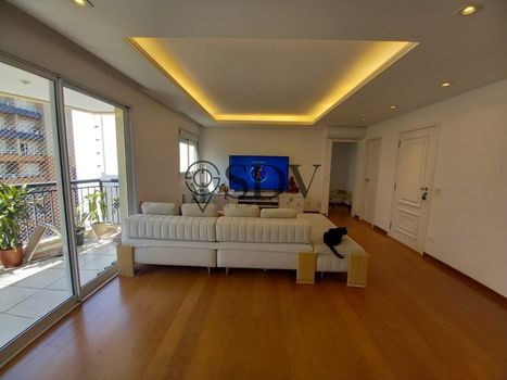 Foto 1 do(a) Apartamento de 3 quartos à venda em Itaim Bibi, São Paulo