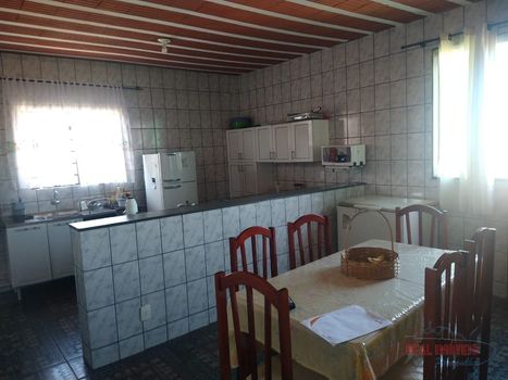 Foto 6 do(a) Casa de 4 quartos à venda em Mantiqueira, Belo Horizonte