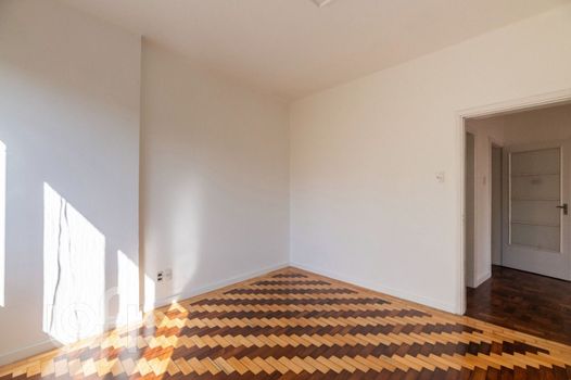 Foto 36 do(a) Apartamento de 3 quartos à venda em Independência, Porto Alegre