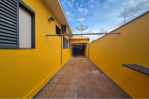 Foto 4 do(a) Casa de 4 quartos à venda em Campos Elíseos, Ribeirão Preto