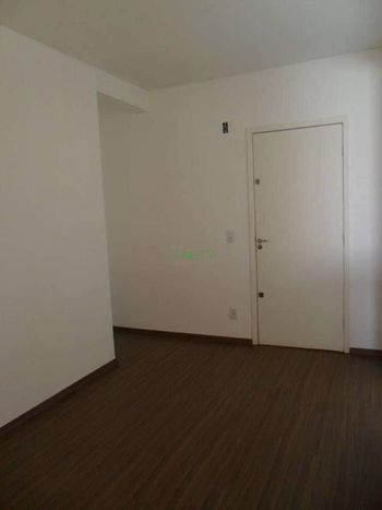 Foto 5 do(a) Apartamento de 2 quartos à venda em Jardim Montecatini, Cambé