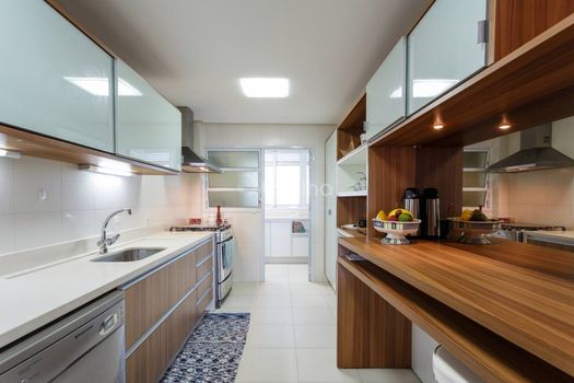 Foto 10 do(a) Apartamento de 5 quartos à venda em Ponta das Canas, Florianópolis