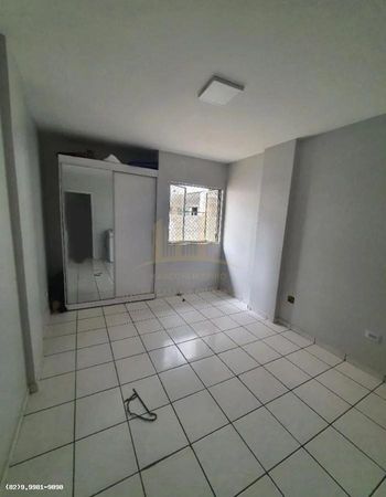Foto 4 do(a) Apartamento de 3 quartos à venda em Ponta Verde, Maceió