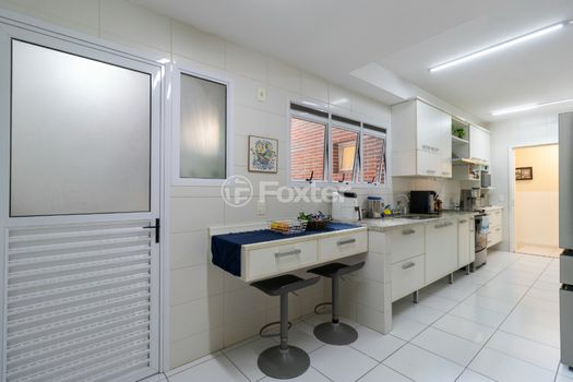 Foto 18 do(a) Apartamento de 4 quartos à venda em Jardim Morumbi, São Paulo