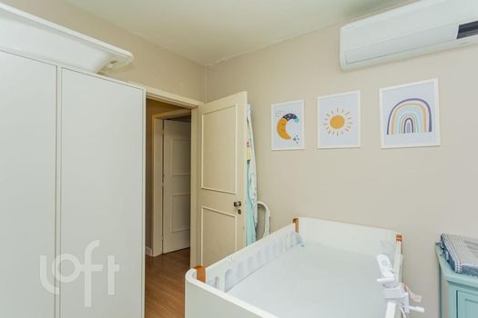 Foto 14 do(a) Apartamento de 4 quartos à venda em Petrópolis, Porto Alegre