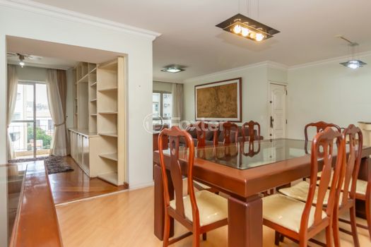 Foto 4 do(a) Apartamento de 3 quartos à venda em Indianópolis, São Paulo