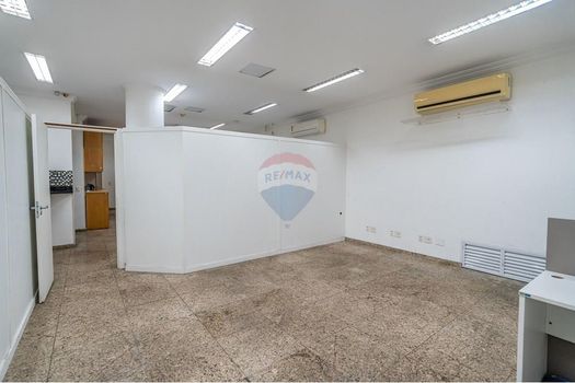 Foto 11 do(a) Sala / Conjunto Comercial false à venda em Centro, Rio de Janeiro
