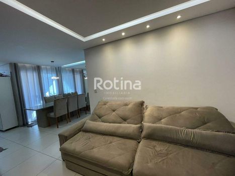 Foto 5 do(a) Apartamento de 2 quartos à venda em Gávea, Uberlândia