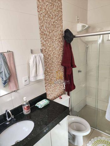 Foto 7 do(a) Casa de 3 quartos à venda em Jardim Helvécia, Aparecida de Goiânia