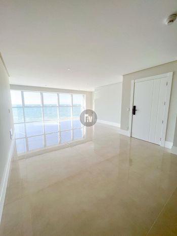 Foto 6 do(a) Apartamento de 4 quartos à venda em Centro, Balneário Camboriú