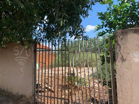 Foto 2 do(a) Terreno false à venda em Alvorada, Araçatuba