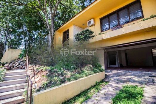 Foto 45 do(a) Casa de 3 quartos à venda em Chácara das Pedras, Porto Alegre