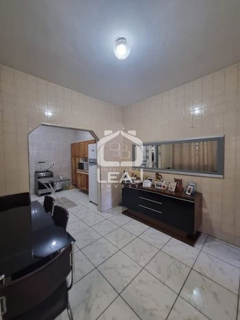 Foto 2 do(a) Casa de 3 quartos à venda em Capão Redondo, São Paulo