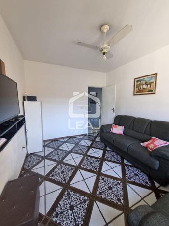 Foto 5 do(a) Casa de 3 quartos à venda em Capão Redondo, São Paulo