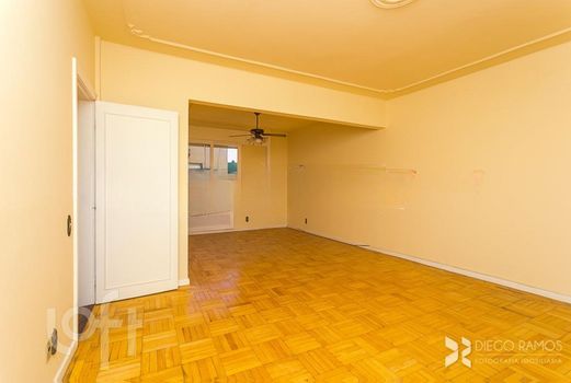 Foto 7 do(a) Apartamento de 3 quartos à venda em Rio Branco, Porto Alegre
