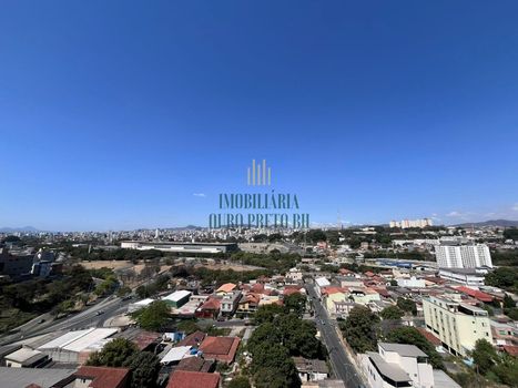 Foto 3 do(a) Cobertura de 3 quartos à venda em João Pinheiro, Belo Horizonte