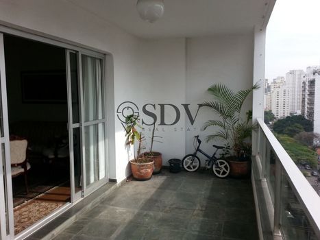 Foto 8 do(a) Apartamento de 4 quartos à venda em Indianópolis, São Paulo