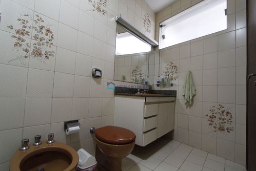 Foto 14 do(a) Casa de 4 quartos à venda em Cidade Vargas, São Paulo
