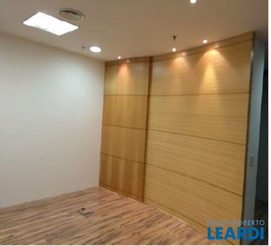 Foto 14 do(a) Sala / Conjunto Comercial false para alugar em Cidade Monções, São Paulo