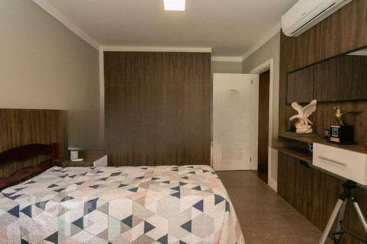 Foto 42 do(a) Apartamento de 3 quartos à venda em Petrópolis, Porto Alegre