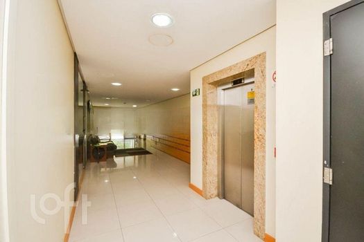 Foto 3 do(a) Apartamento de 1 quartos à venda em Petrópolis, Porto Alegre