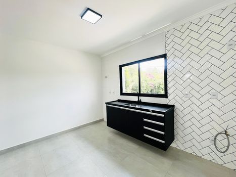 Foto 4 do(a) Casa de 3 quartos à venda em Santa Luzia, Ribeirão Pires
