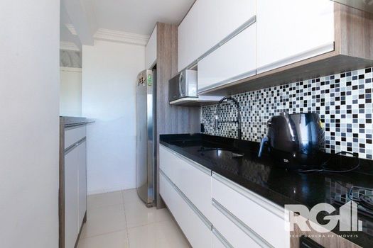 Foto 6 do(a) Flat de 3 quartos à venda em Jardim Itu, Porto Alegre