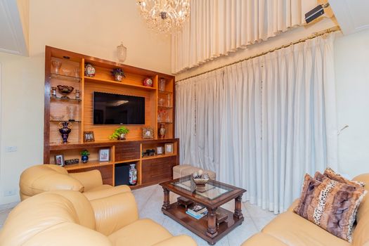 Foto 1 do(a) Apartamento de 4 quartos à venda em Vila Suzana, São Paulo