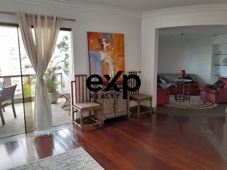 Foto 7 do(a) Apartamento de 4 quartos para alugar em Moema, São Paulo