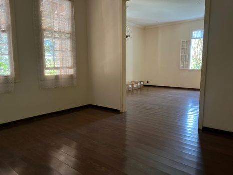 Foto 16 do(a) Casa de 5 quartos à venda em Quarteirão Brasileiro, Petrópolis