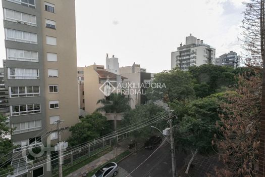 Foto 15 do(a) Apartamento de 3 quartos à venda em Petrópolis, Porto Alegre
