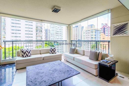 Foto 1 do(a) Apartamento de 3 quartos à venda em Indianópolis, São Paulo