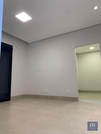 Foto 9 do(a) Casa em Condomínio de 4 quartos à venda em Jardim Sul, Uberlândia